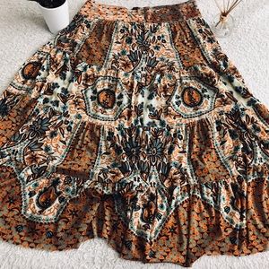 Nicole miller Boho Skirt SZ 10: I ❤️offers!